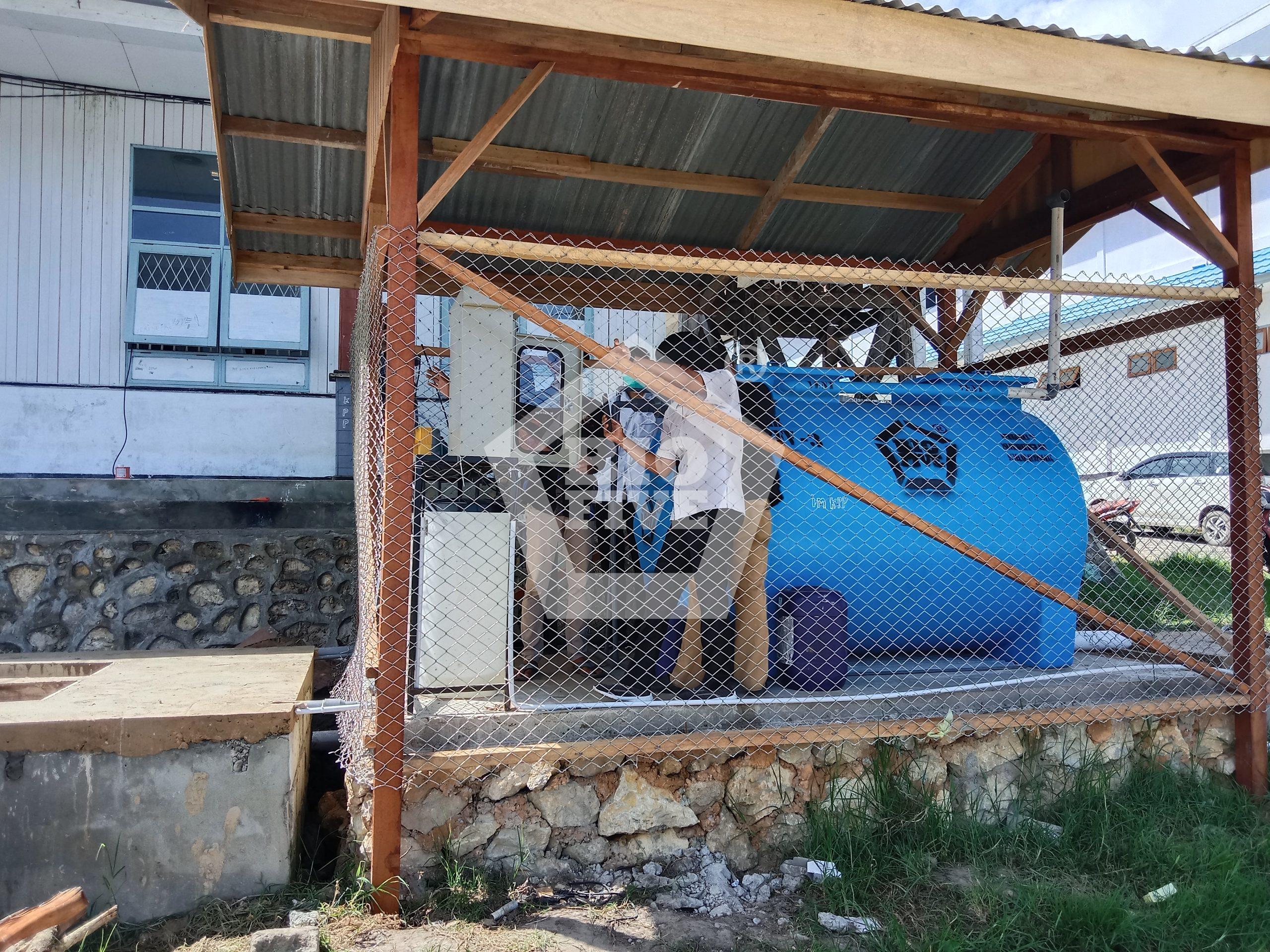 filter: 0; jpegRotation: 0; fileterIntensity: 0.000000; filterMask: 0; module:1facing:0;
hw-remosaic: 0;
touch: (0.5222222, 0.5222222);
modeInfo: ;
sceneMode: Auto;
cct_value: 0;
AI_Scene: (-1, -1);
aec_lux: 118.0;
hist255: 0.0;
hist252~255: 0.0;
hist0~15: 0.0;